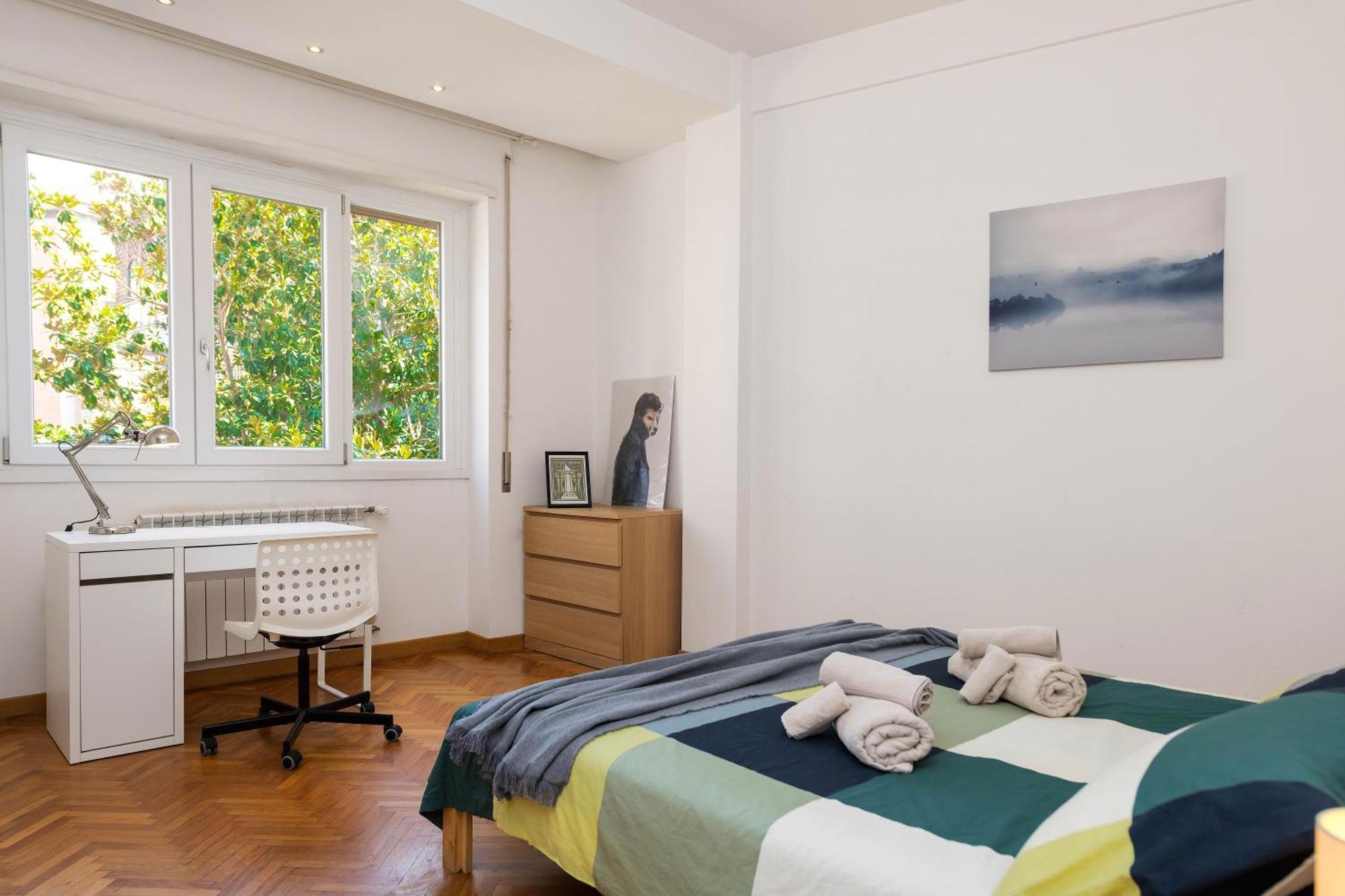 Spazioso Appartamento Vicino Eur Рим Екстериор снимка